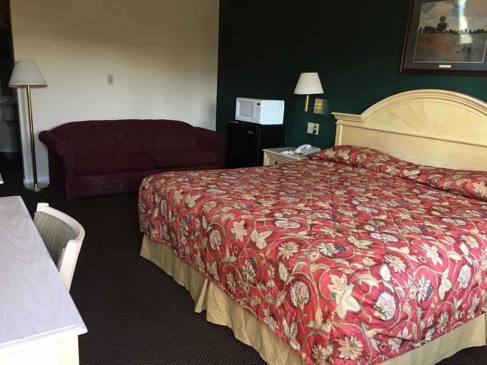 Quality Quarters Inn By Oyo Richmond Ky I-75 Exterior photo